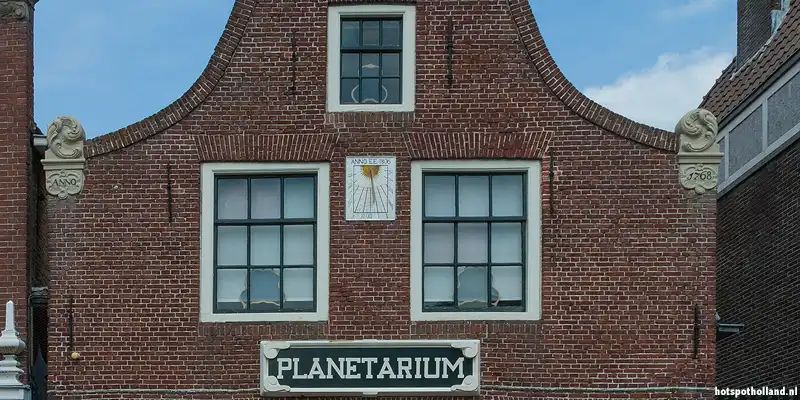 Leuke dingen doen in Franeker Friesland Eise Eisinga Planetarium Franeker