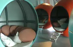 Slapen in het Atomium in Brussel